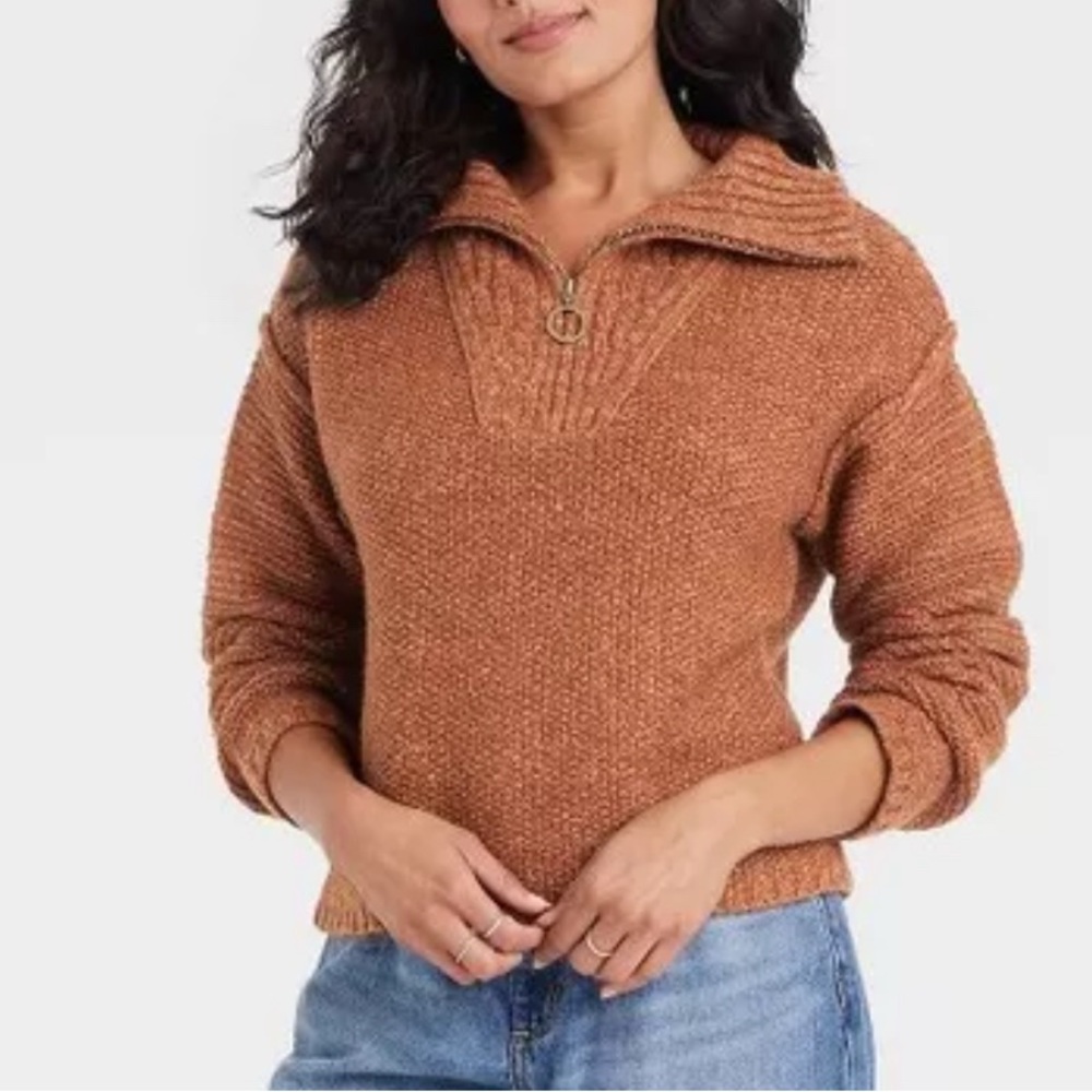 Universal Thread Rust Quarter Zip Pull Over